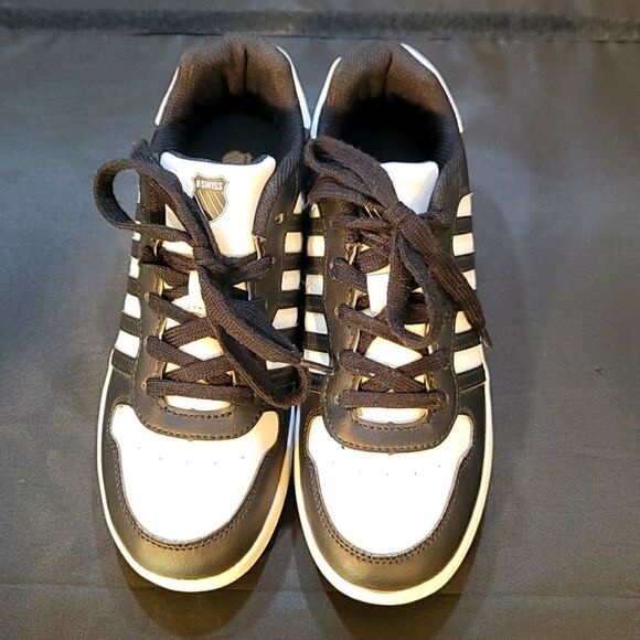 BRAND NEW K-SWISS KID UNISEX BLACK & WHITE COURT PALISADES SNEAKERS - Picture 3 of 16